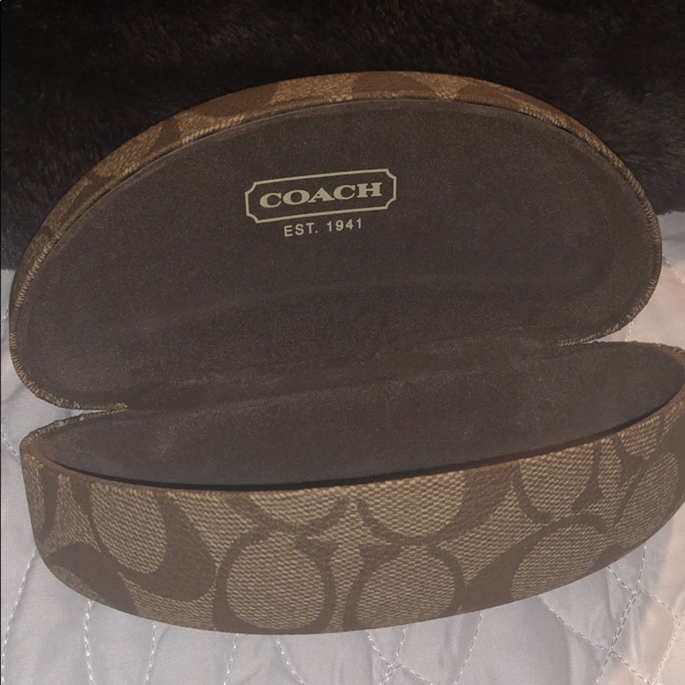 Hard shell Coach Sunglasses Case - Picture 5 of 5